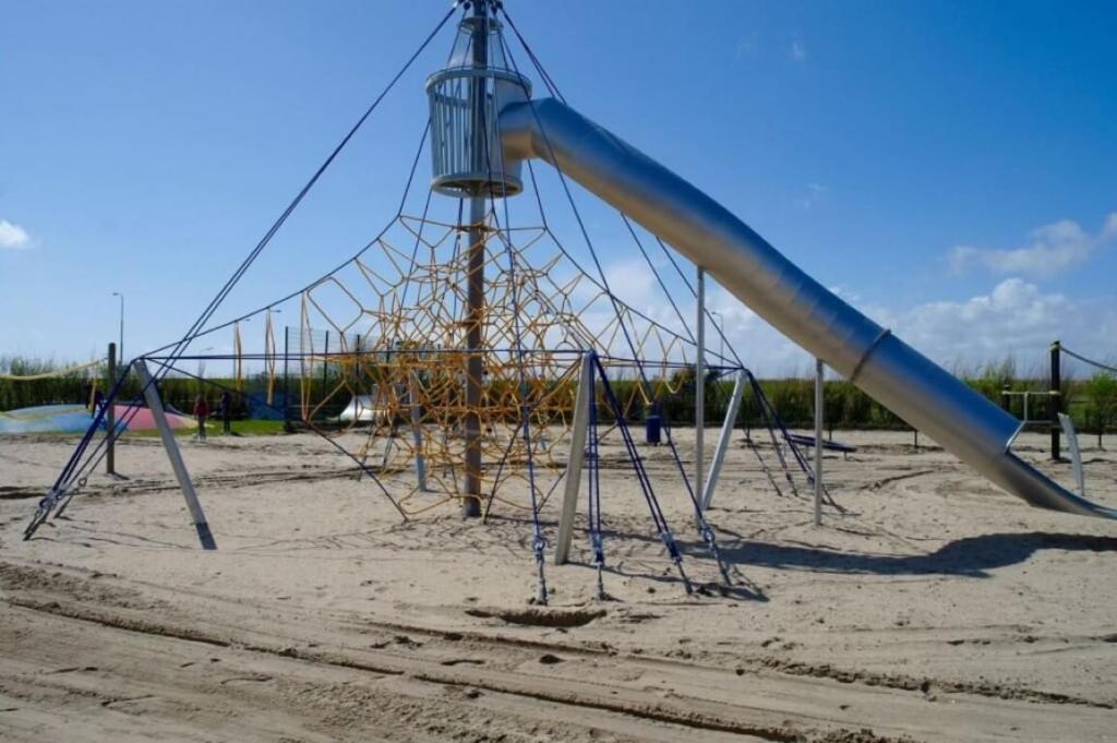 Strandhuis De Zon - Recreatiepark De Watersnip Petten Extérieur photo